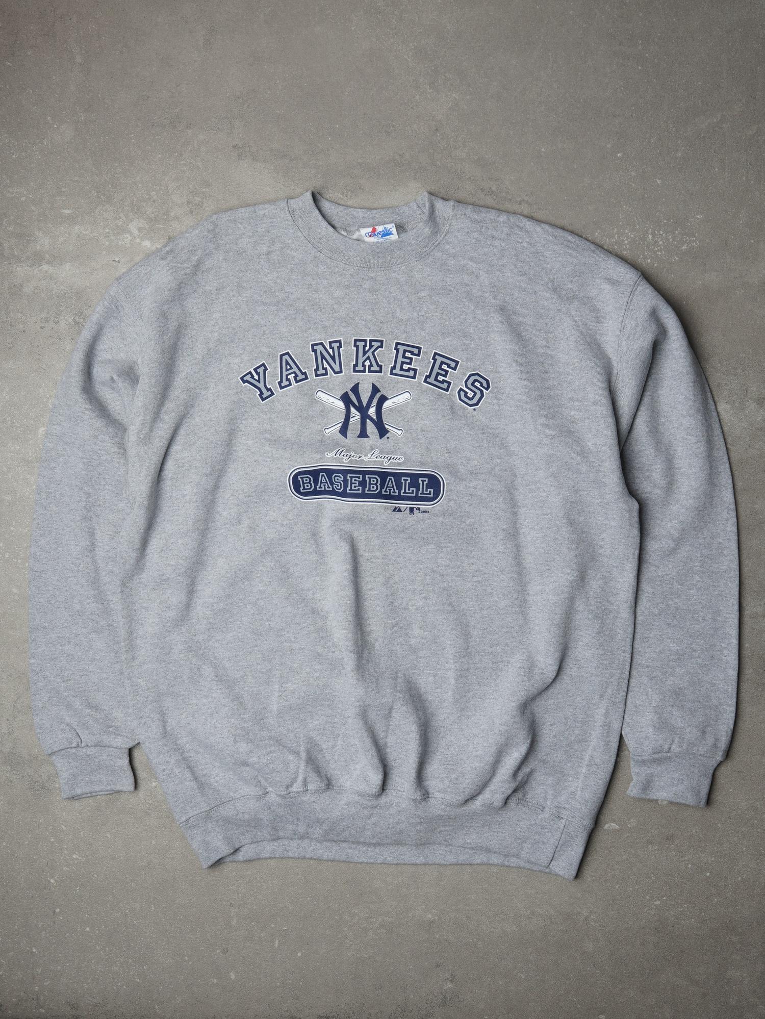 Vintage Majestic 2000s New York Yankees Sweater - XL