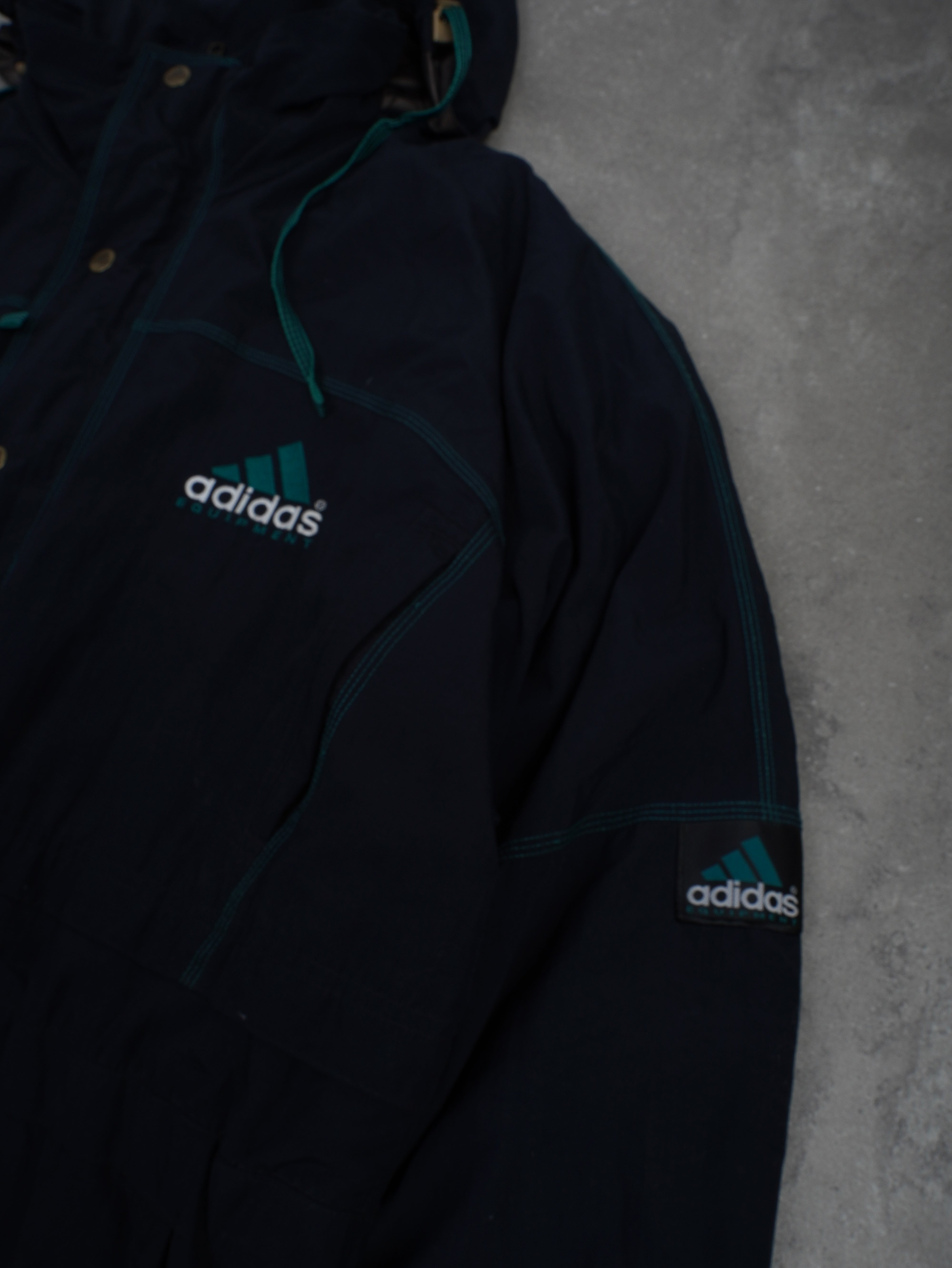 Adidas Vintage Adidas Equiptment Jacke - L, Blau, Größe L, unisex, Zustand Sehr gut, Preis 79.95€ – Rückansicht