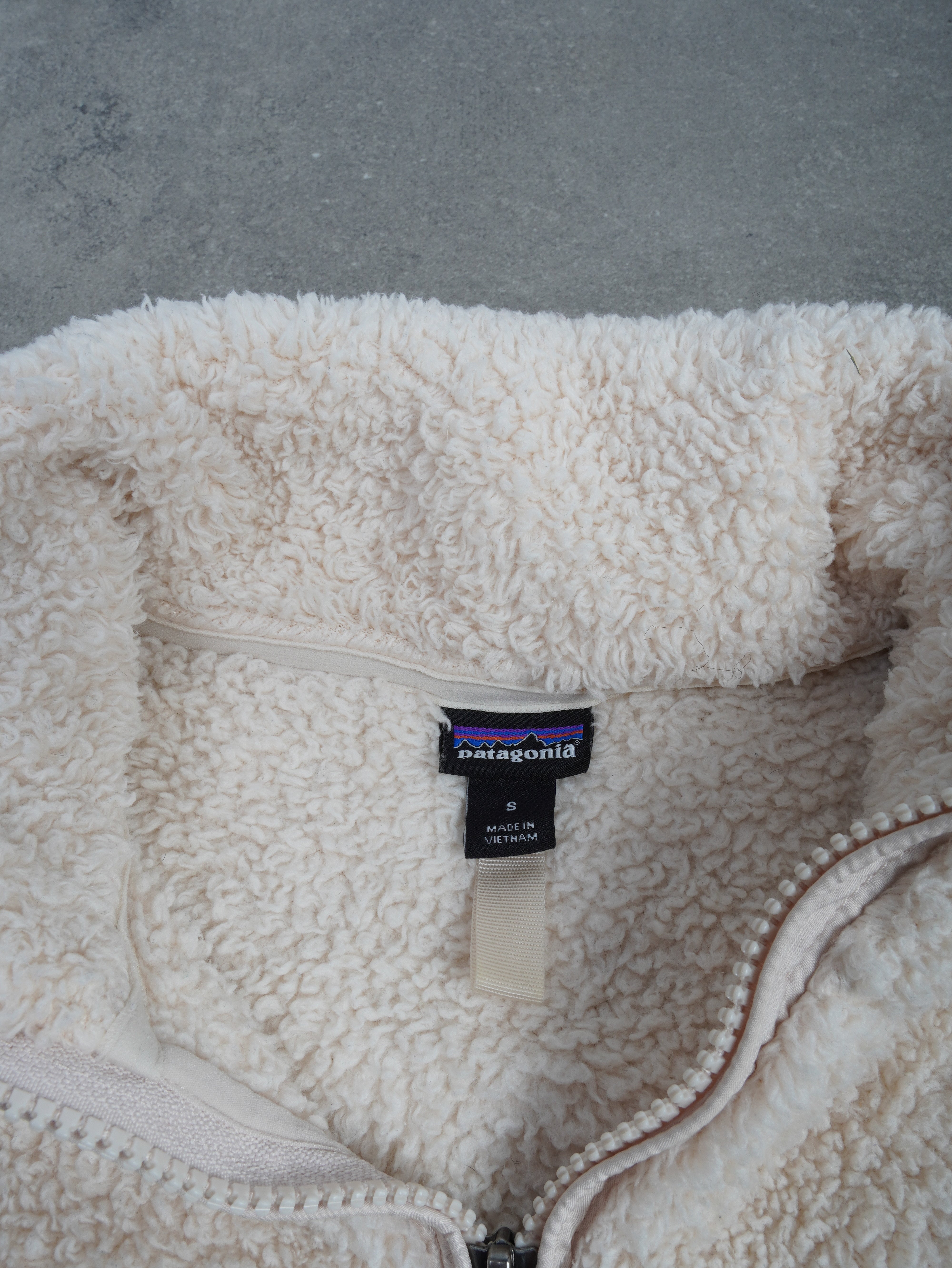 Patagonia Vintage Patagonia Teddy Fleecepullover - S, Weiß, Größe S, unisex, Zustand Sehr gut, Preis 79.95€ – Etikett