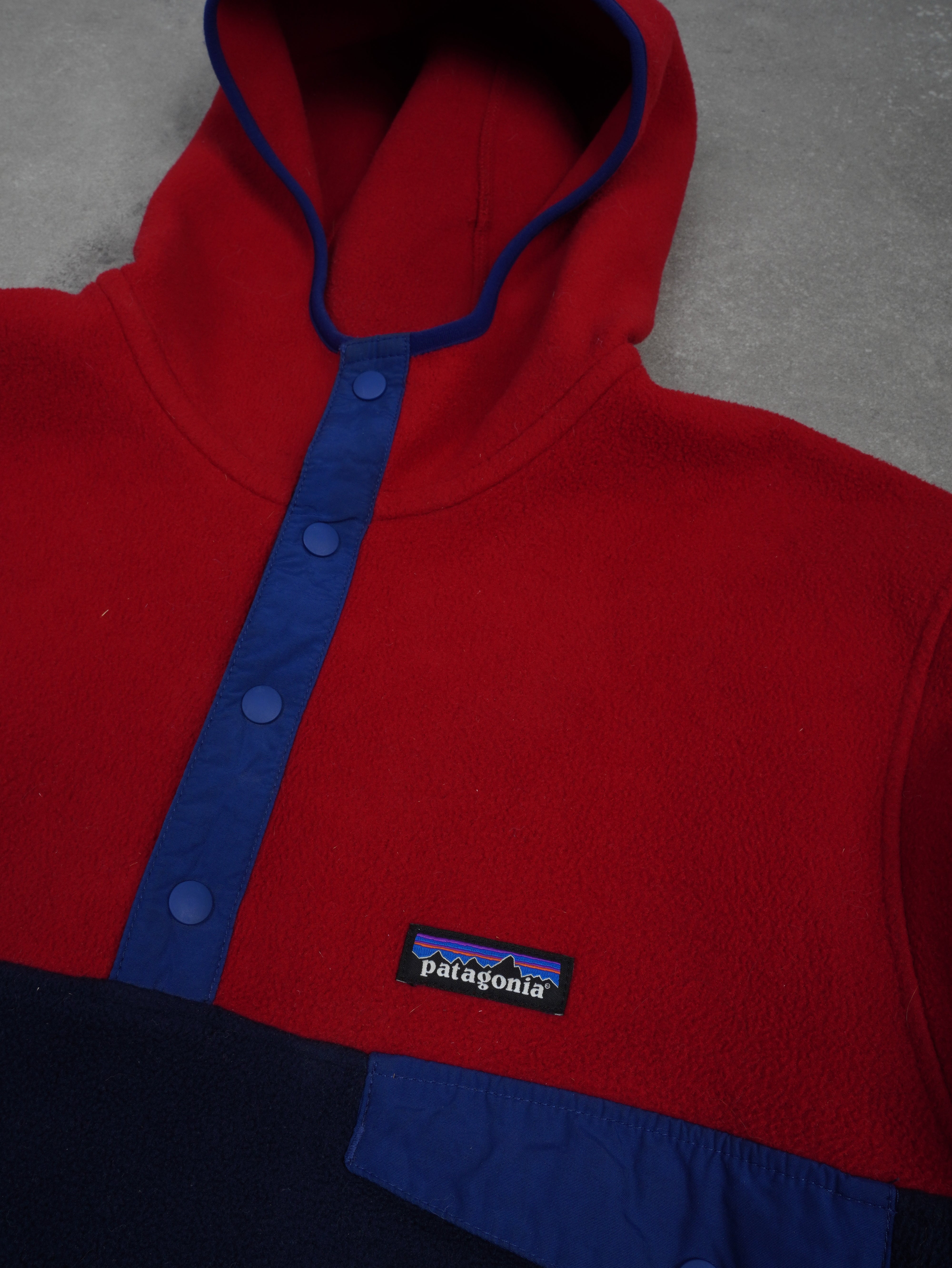 The North Face Vintage Patagonia Fleece Hoodie - M , Rot, Größe L, unisex, Zustand Sehr gut, Preis 89.95€ – Rückansicht